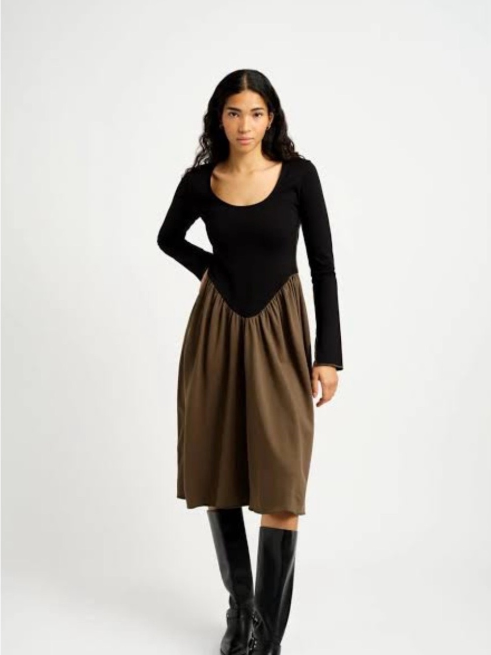 Eliza Faulkner Joan Dress in Bkack and Khaki